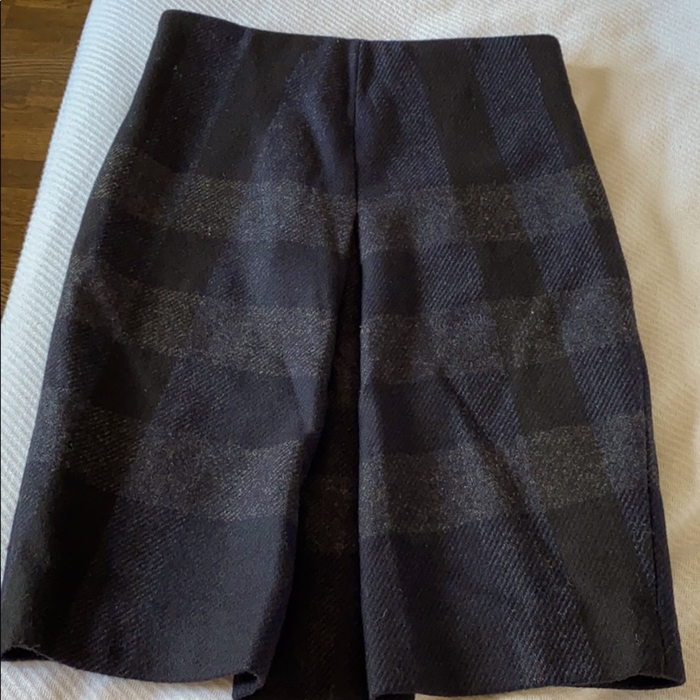 Burberry Lambswool skirt Sz. UK 8/US 6/ITA 40